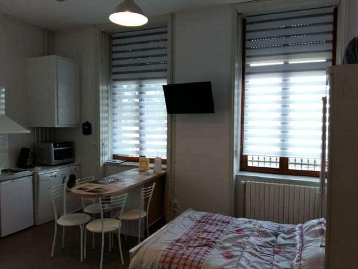Apartamento Studio de Charme au Pied de la Gare Colmar Exterior foto