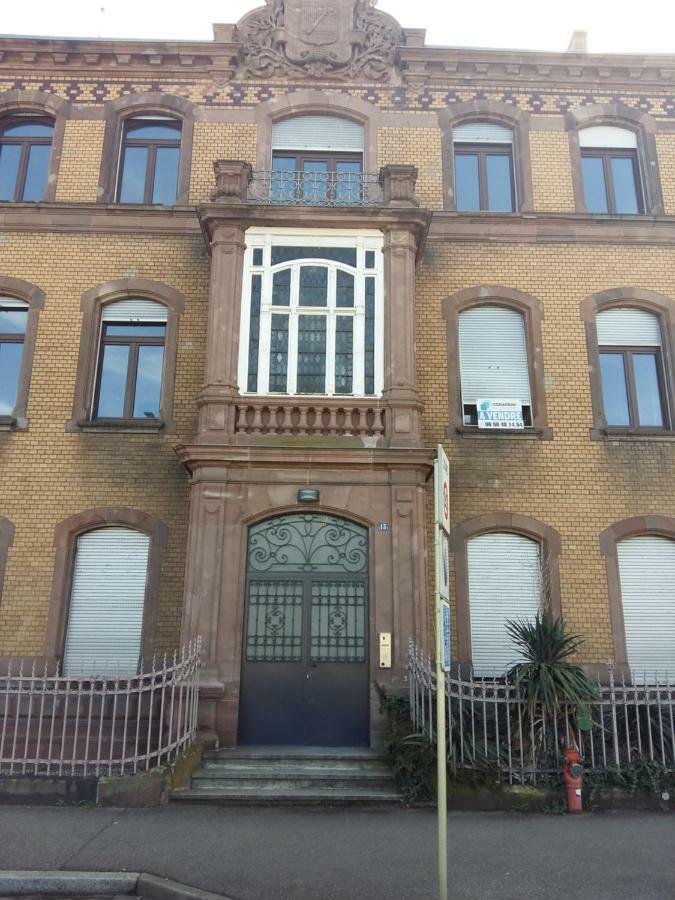 Apartamento Studio de Charme au Pied de la Gare Colmar Exterior foto